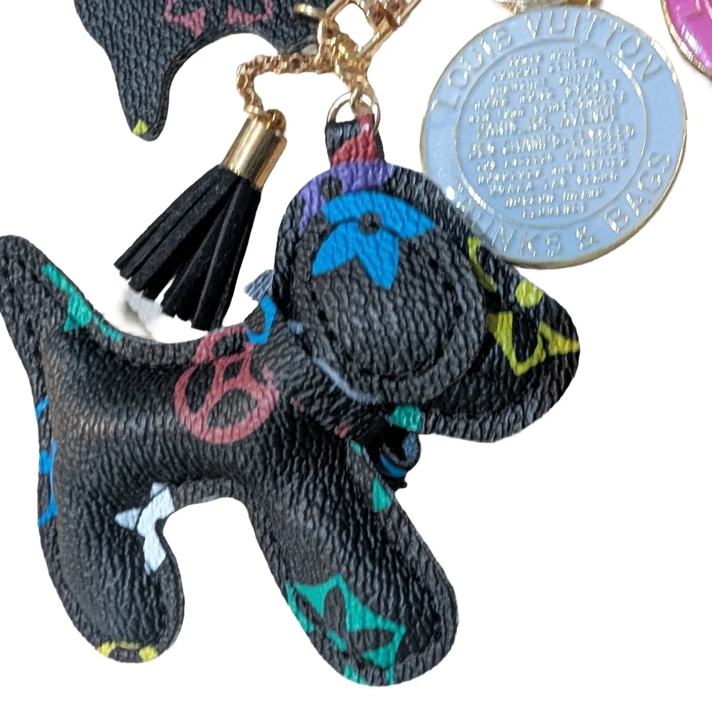 Louis Vuitton Trunks & Bags Charms (2) 35x41mm